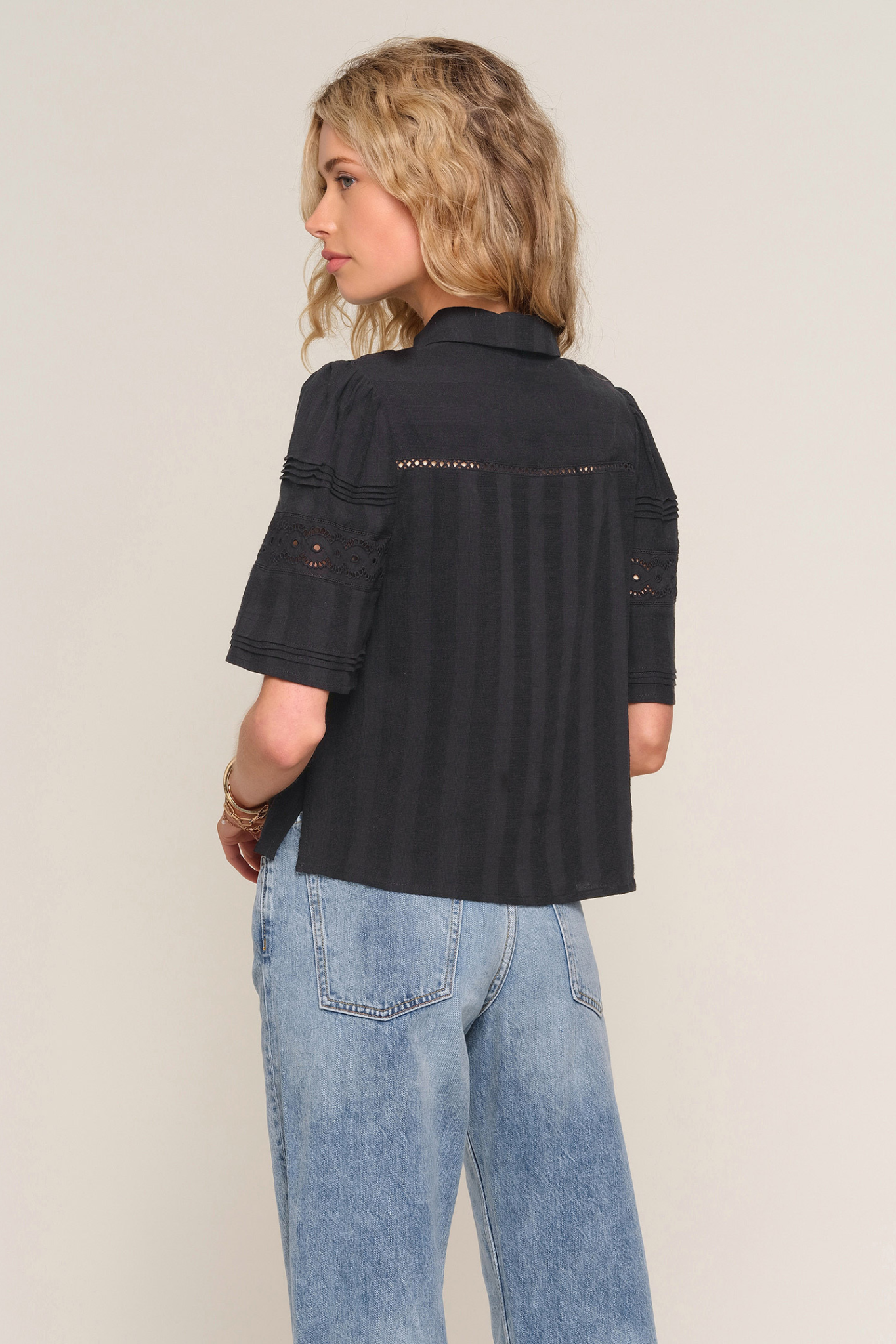 Carmen Black Top