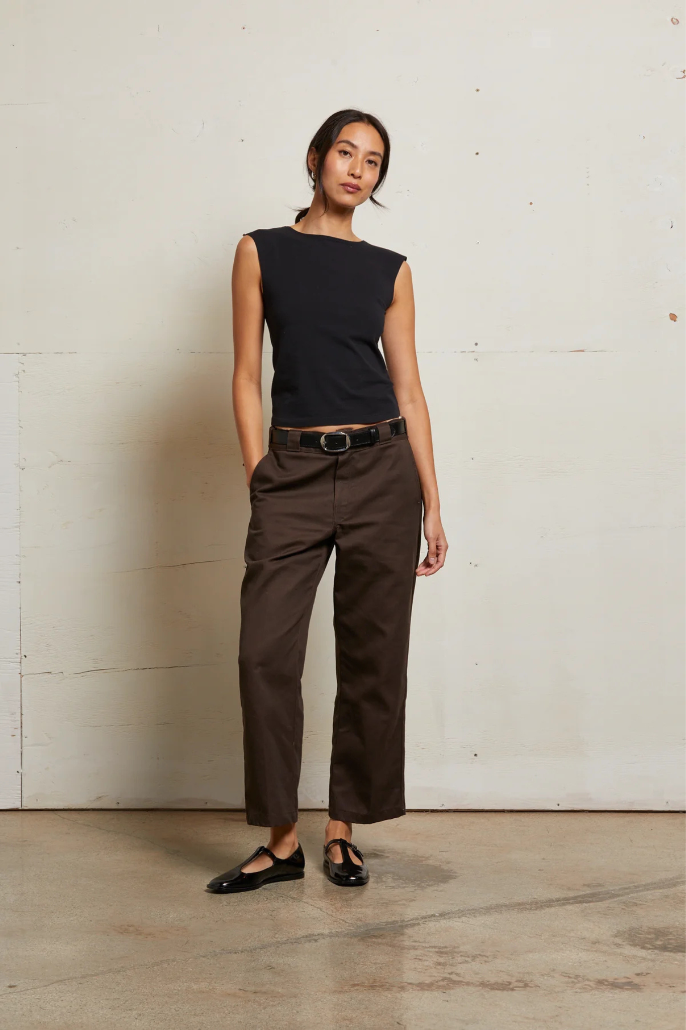 Elanor True Black 90s Muscle Tee