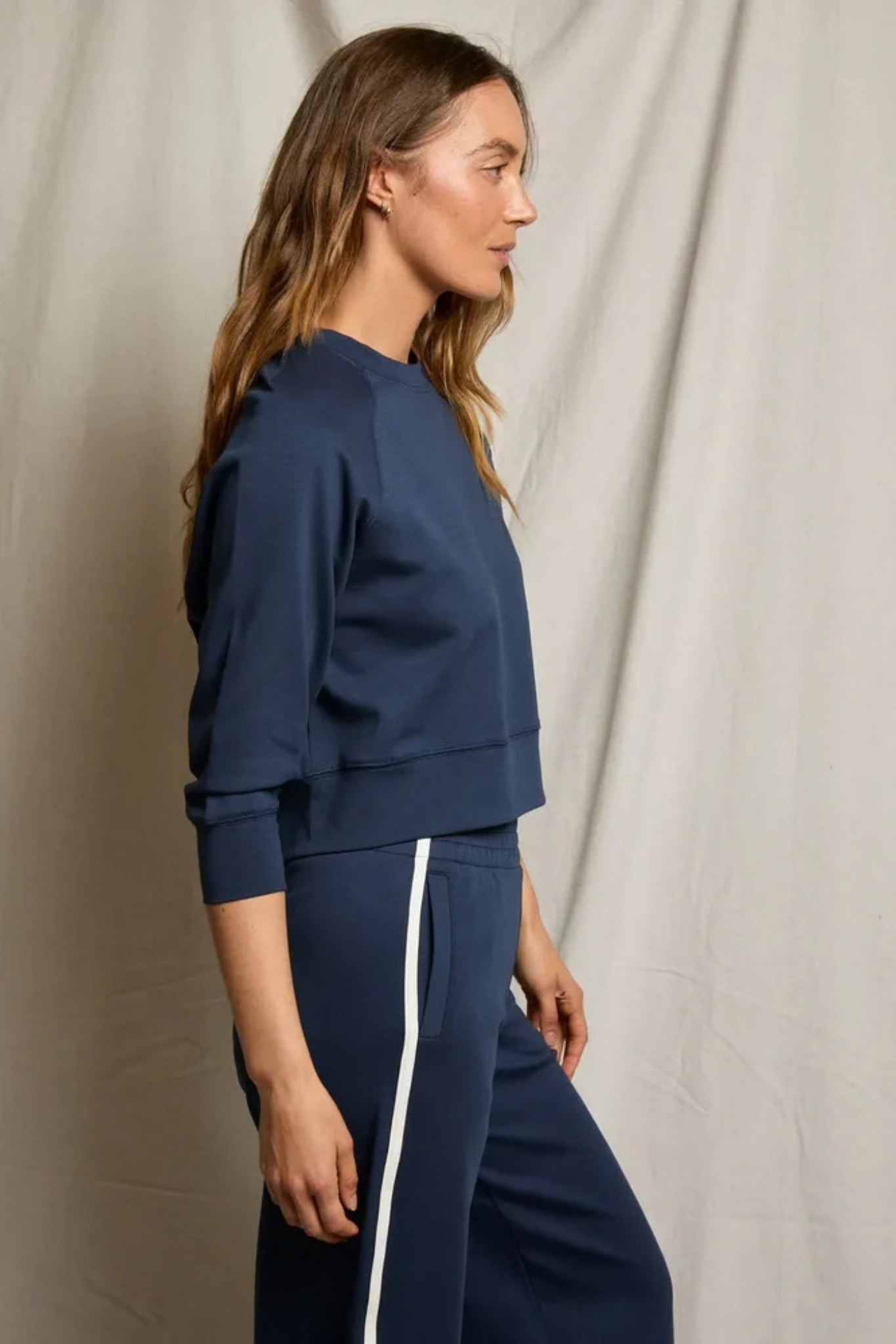Nell Navy Travel Pullover