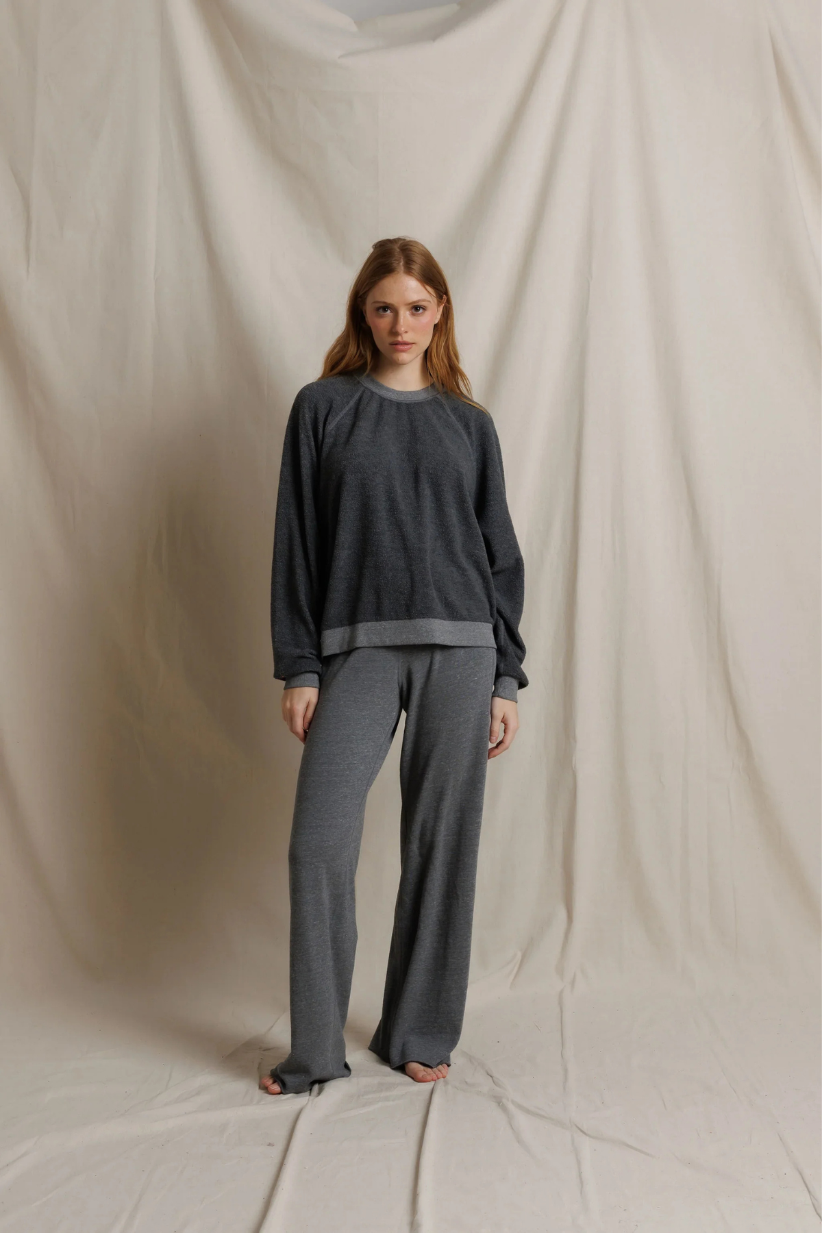 Ziggy Oversized Dark Heather Grey Pullover