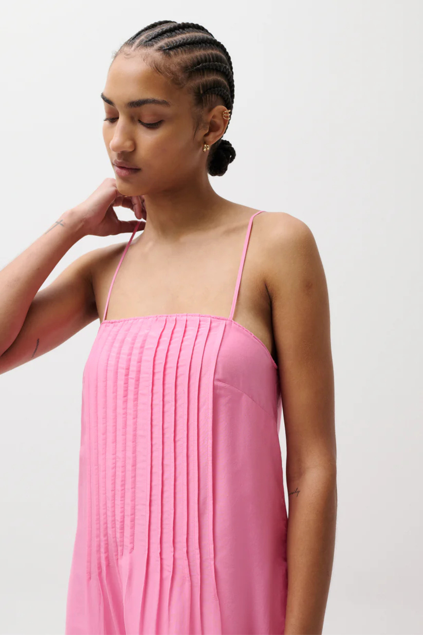 Victoria Azalea Midi Dress