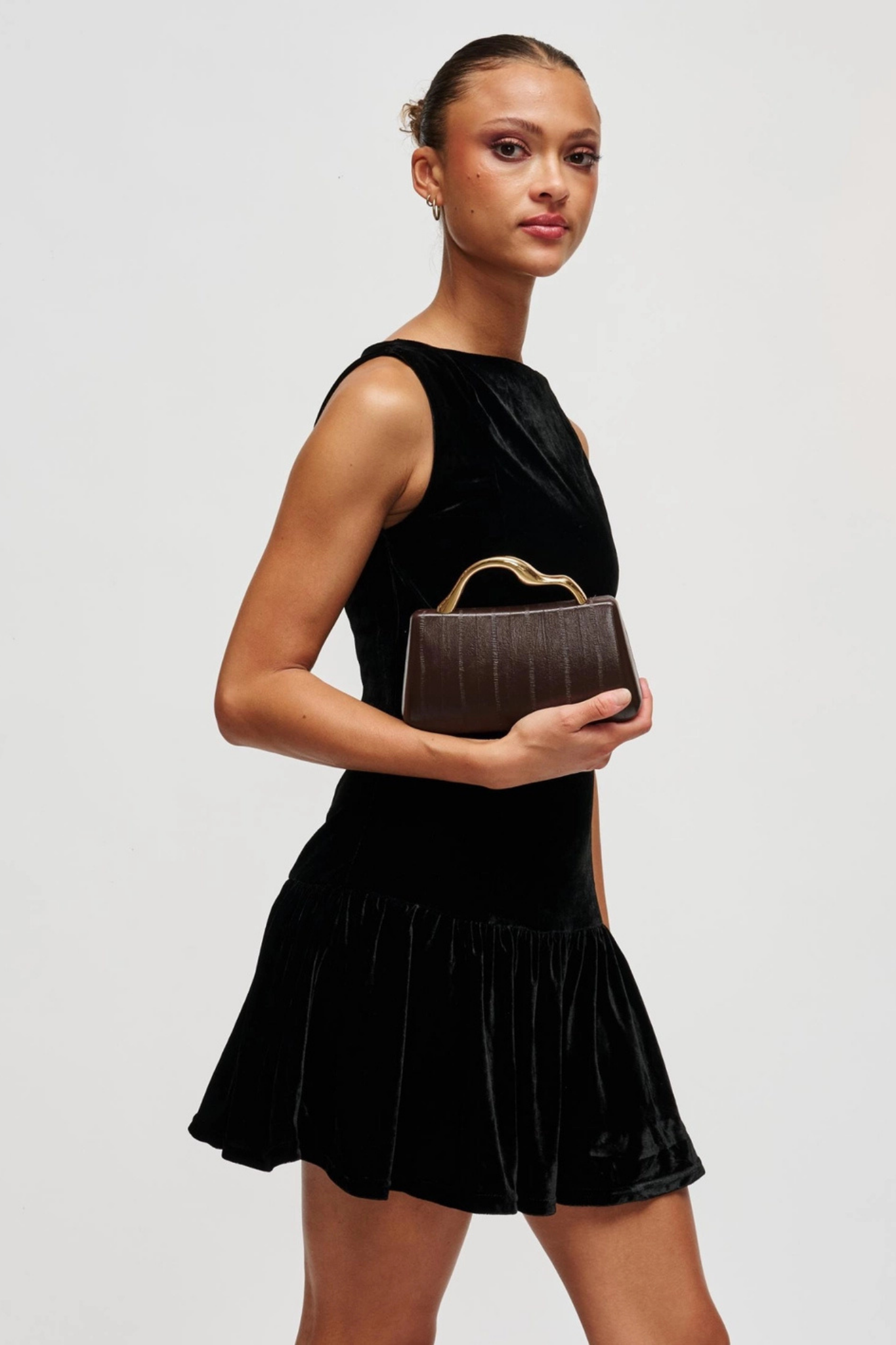 Nichelle Espresso Clutch
