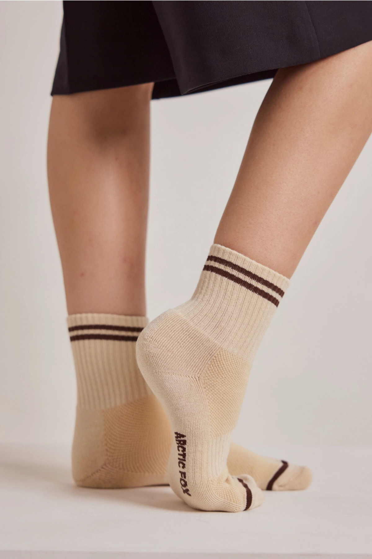 Chalk Shortie Striped Socks