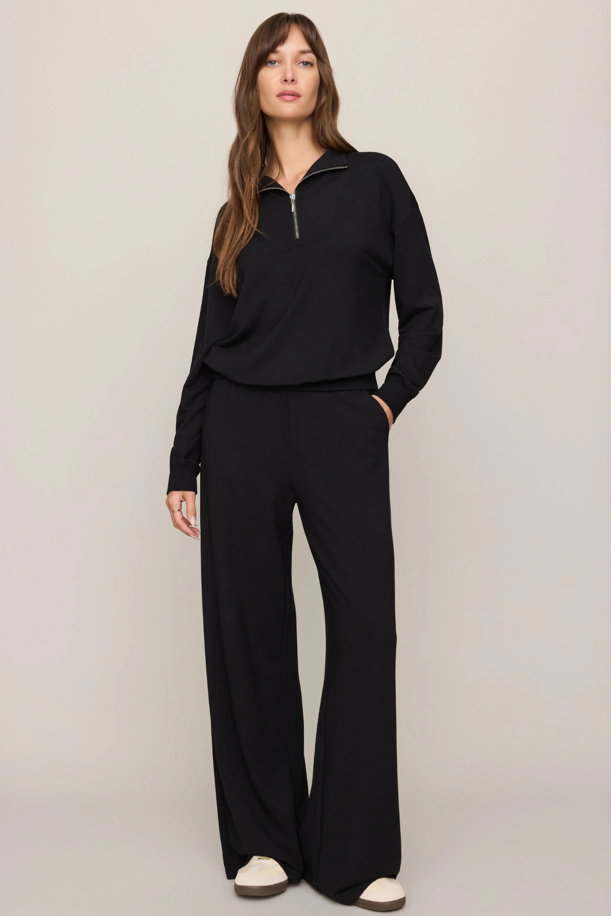 Gate Check Black Modal Pullover