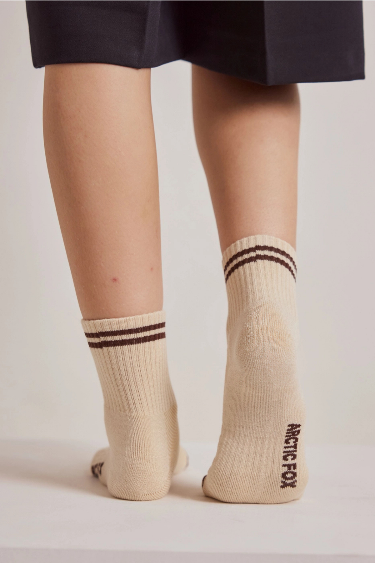 Chalk Shortie Striped Socks