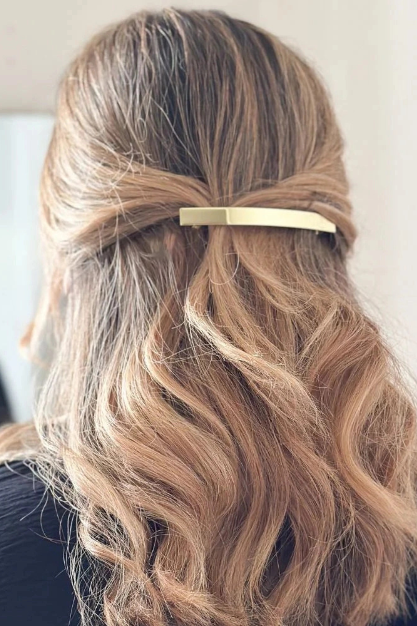 Gold Sleek Hair Clasp