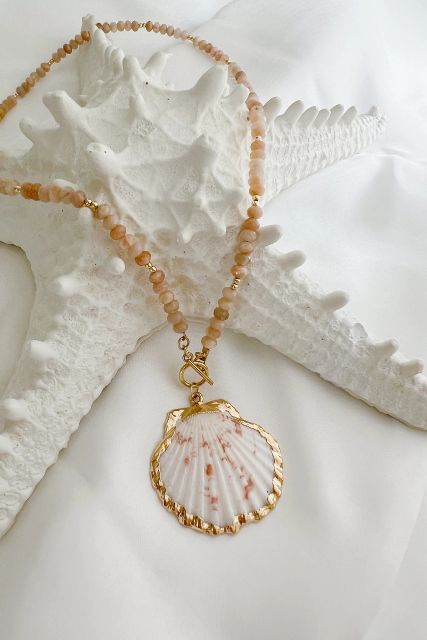 Big Island Shell Toggle Necklace