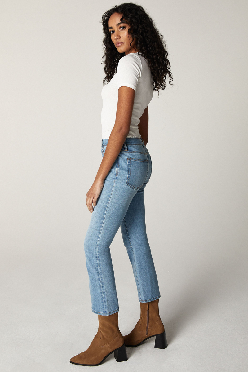 Marlow Beverly High Rise Cropped Demi Flare