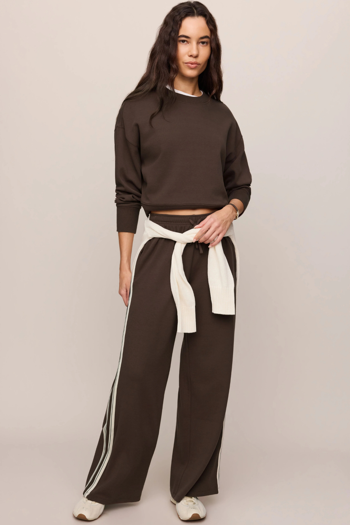 Comeback Dark Chocolate Pullover