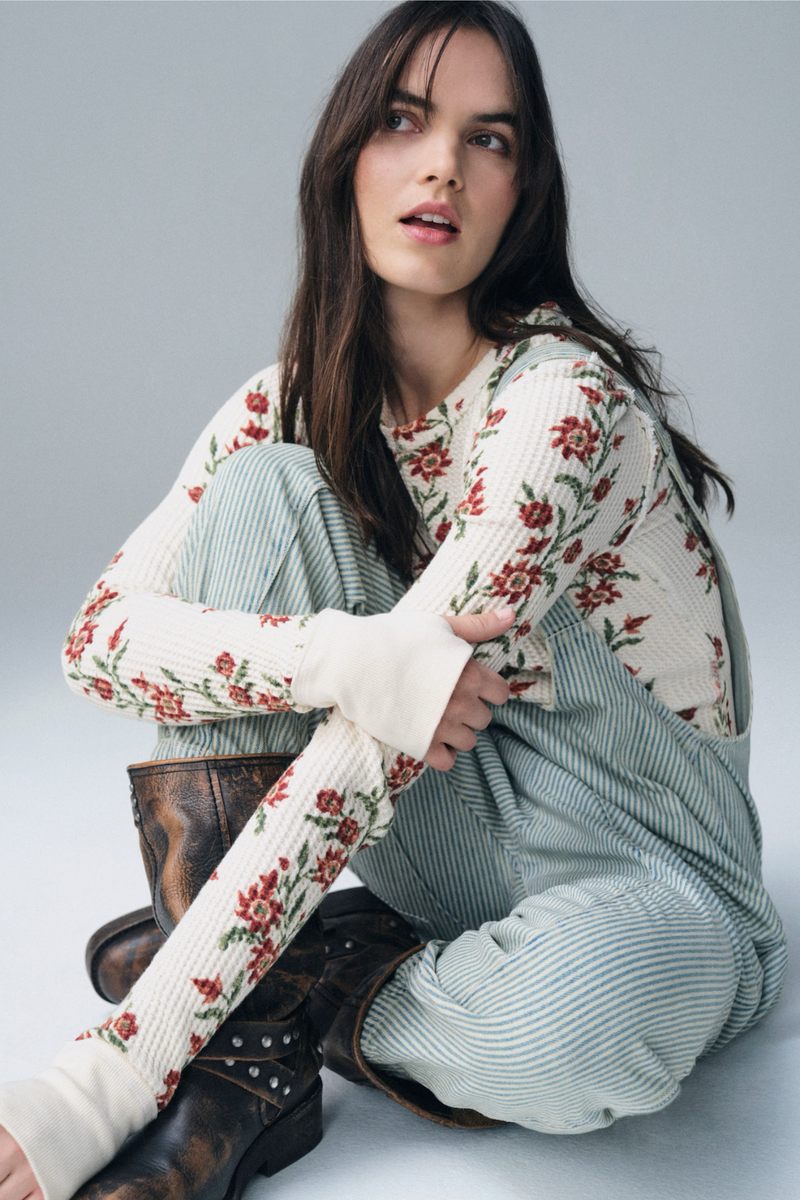 Pretty Little Thermal Top