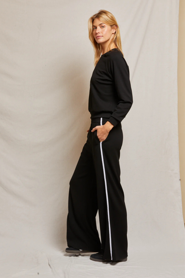 Nadia Black Travel Wide Leg Pant