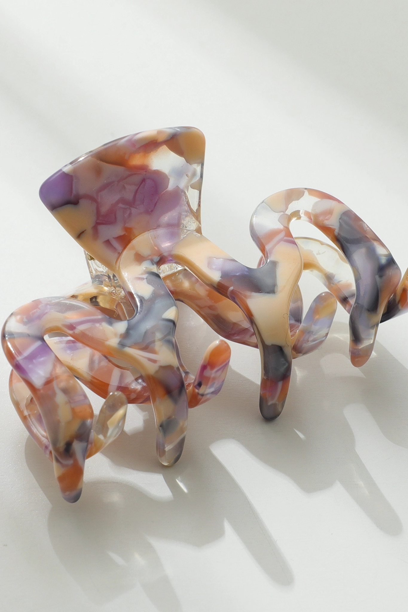 Enchanted Wavy Claw Clip