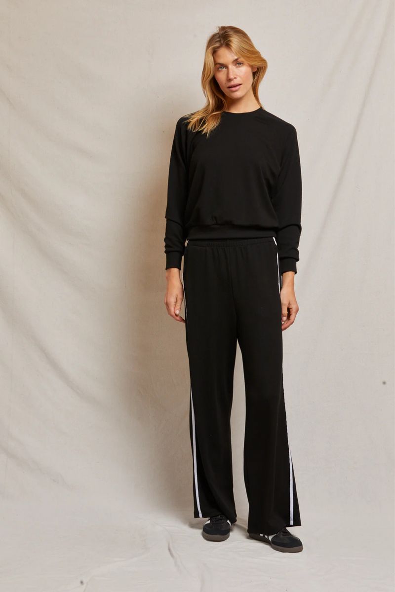 Nadia Black Travel Wide Leg Pant