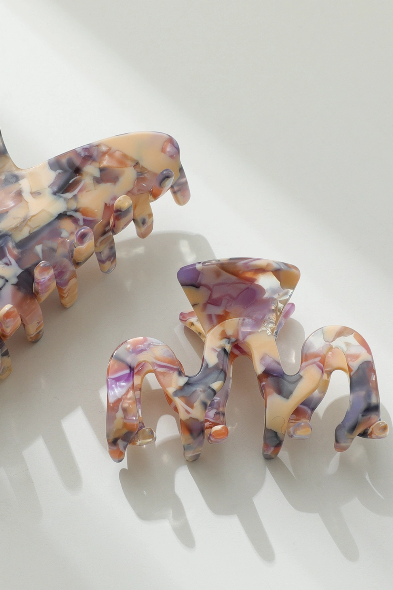 Enchanted Wavy Claw Clip