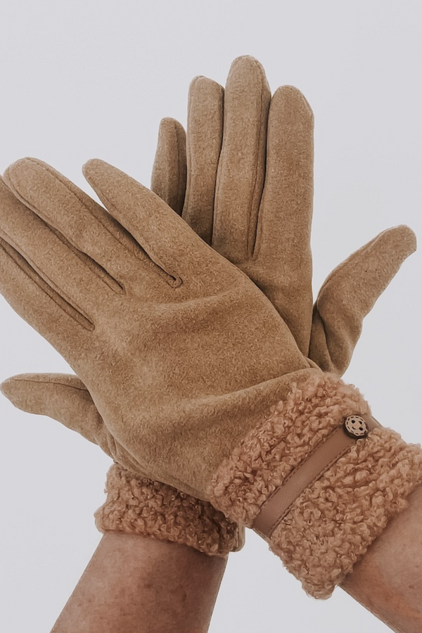 Teddy Tan Fur Cuff Gloves