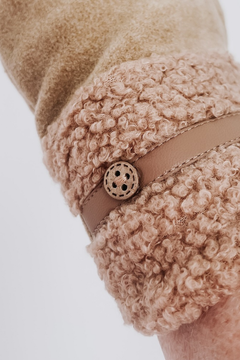 Teddy Tan Fur Cuff Gloves