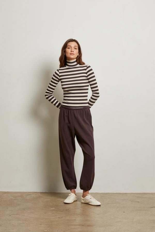 Johnny Cocoa Powder Sweatpant