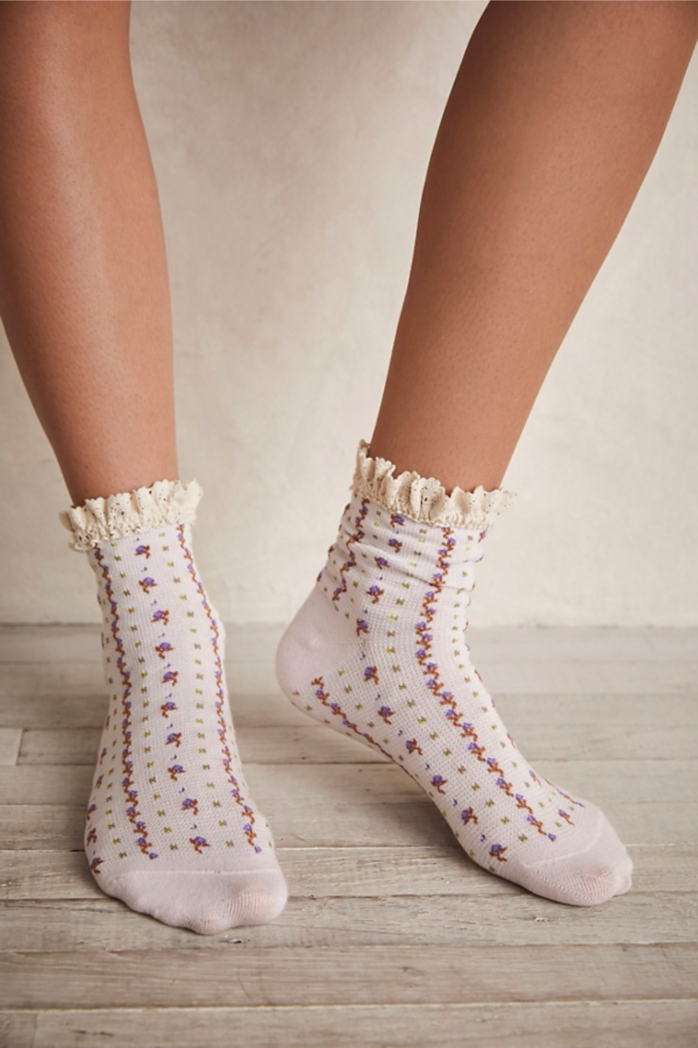 Rosebud Pink Waffle Knit Socks