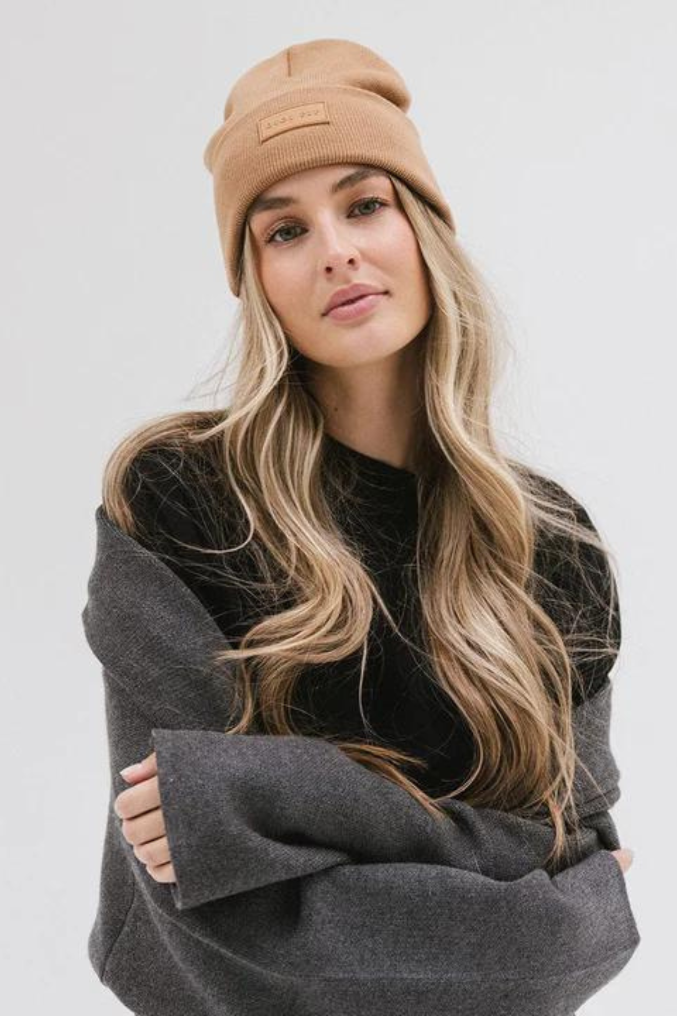 Pip Knit Beanie / Latte