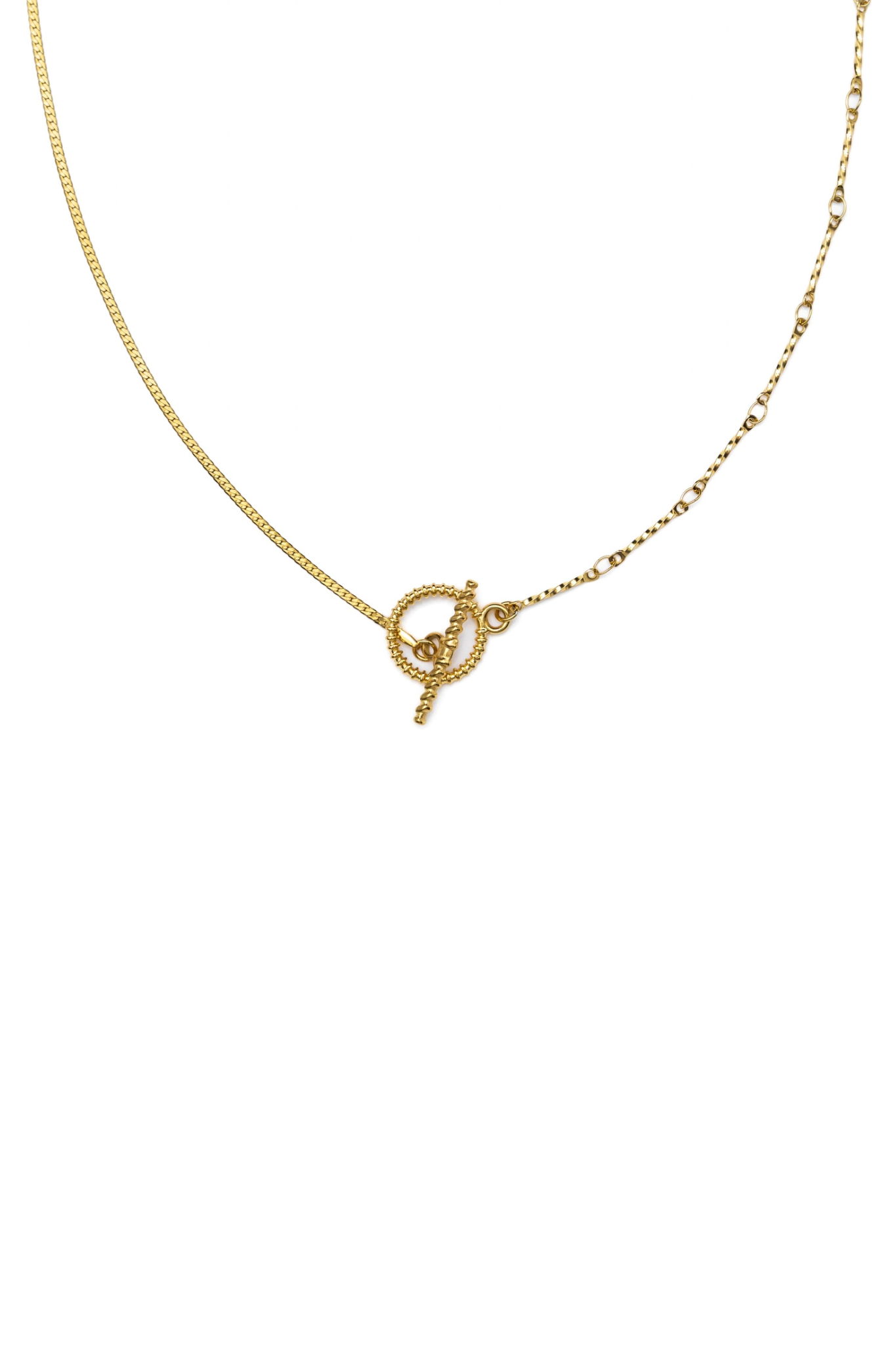 Gold Toggle Chain Necklace