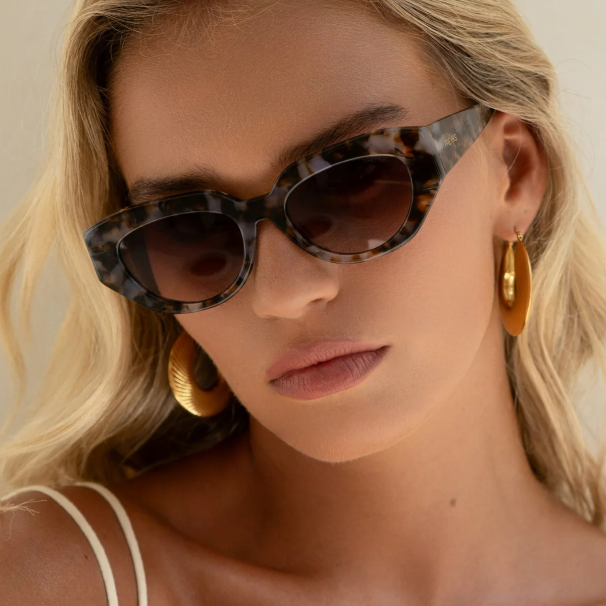 Mother of pearl sunrise cat eye sunglasses Mother of Pearl Prescription Sunglasses and Cat Eye Frames main image 2