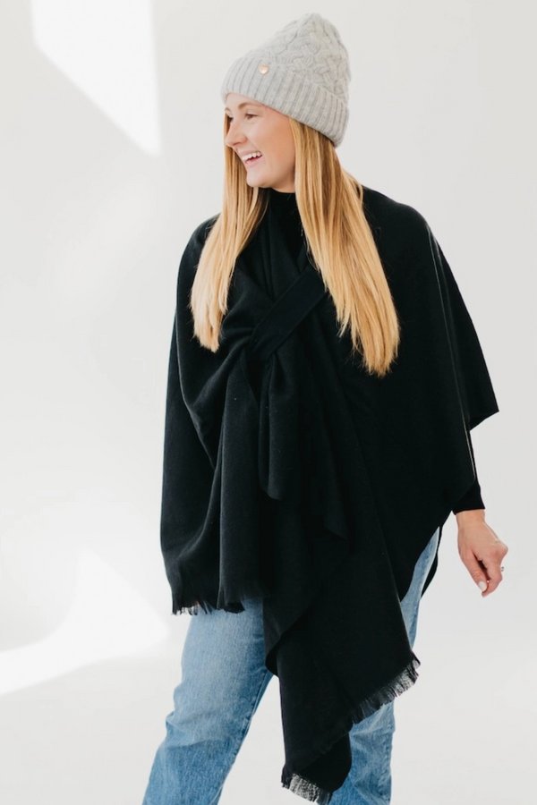 Rylee Black Poncho