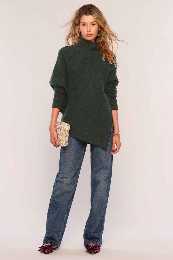 Amia Hunter Sweater