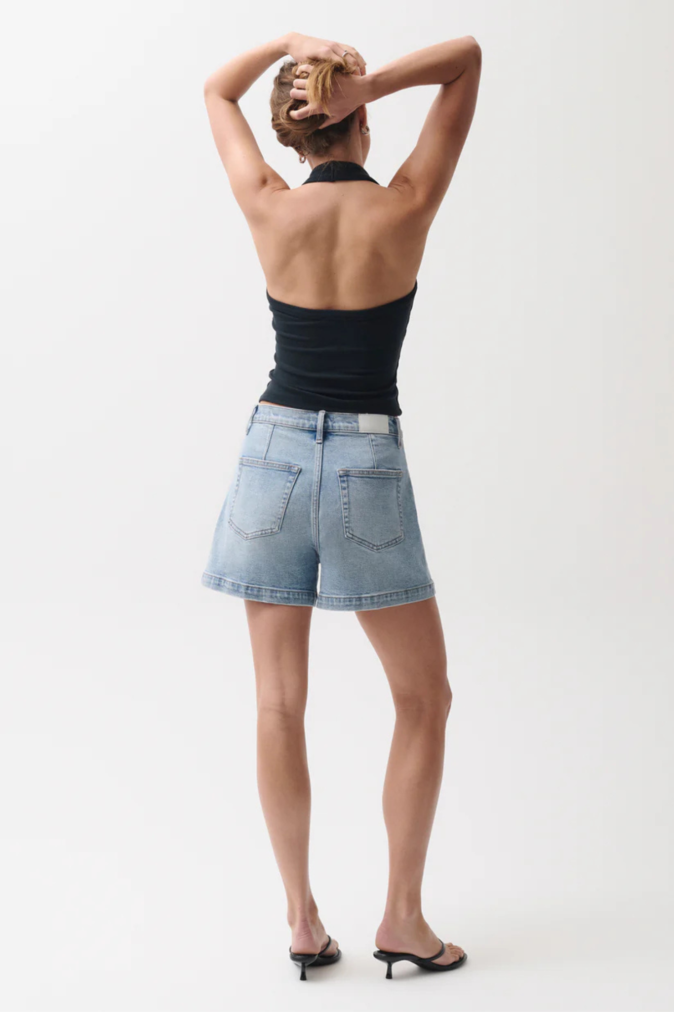 Aoki Terrace High Rise Short