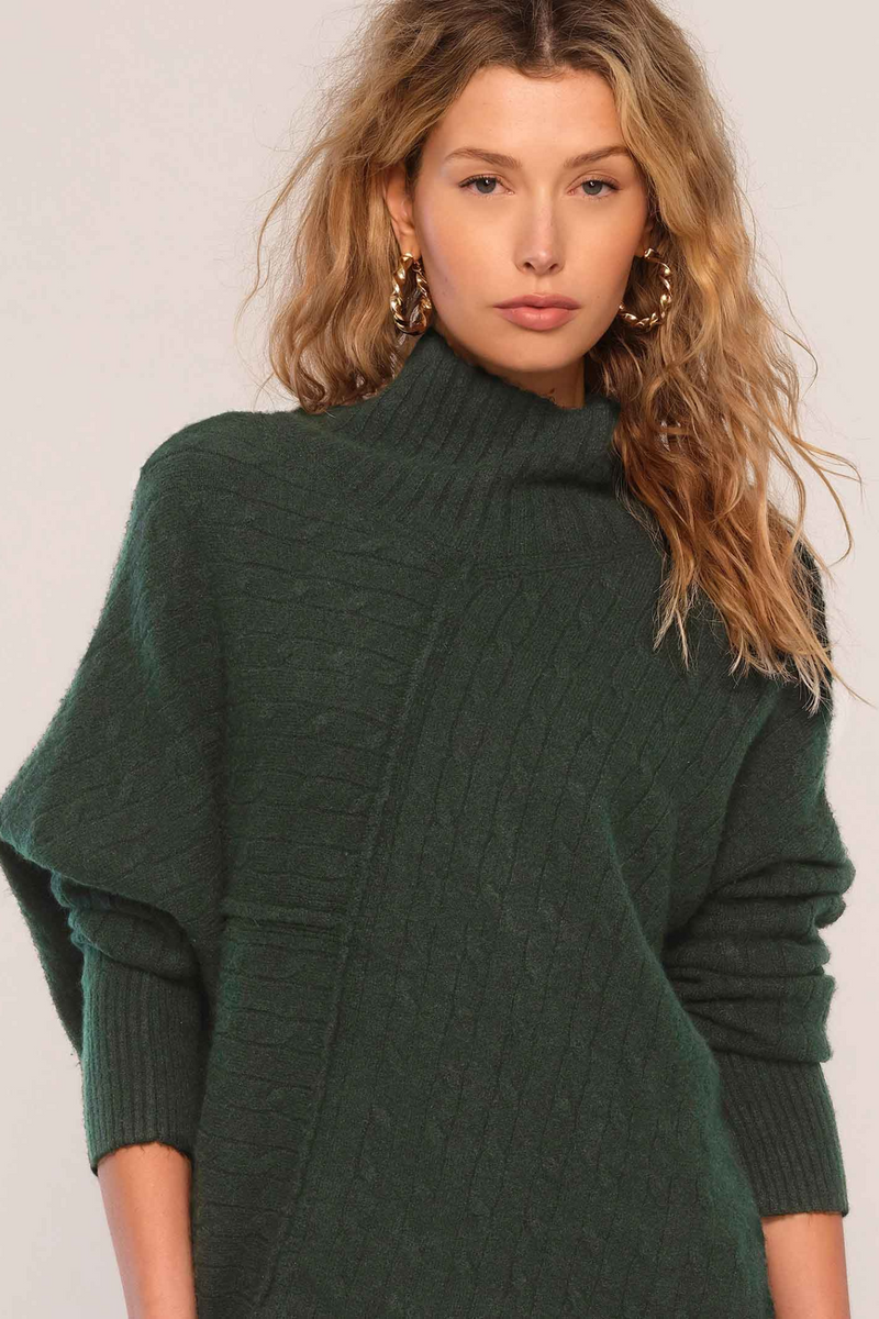 Amia Hunter Sweater