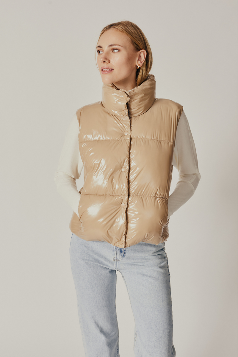 Marmi Sand Puffer Vest