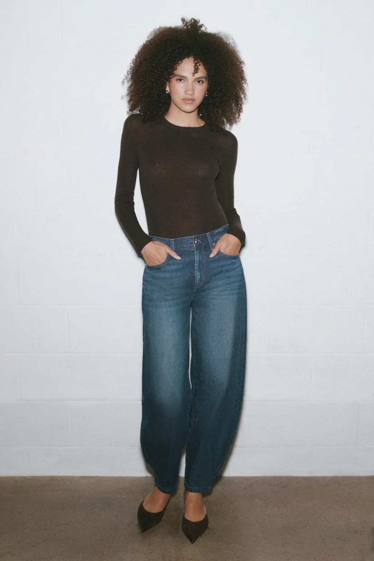 Willow Vega Mid Rise Pleated Barrel