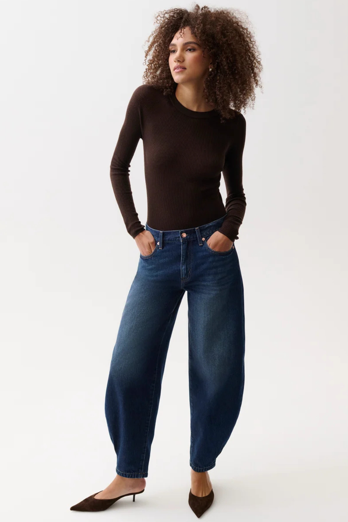 Willow Vega Mid Rise Pleated Barrel