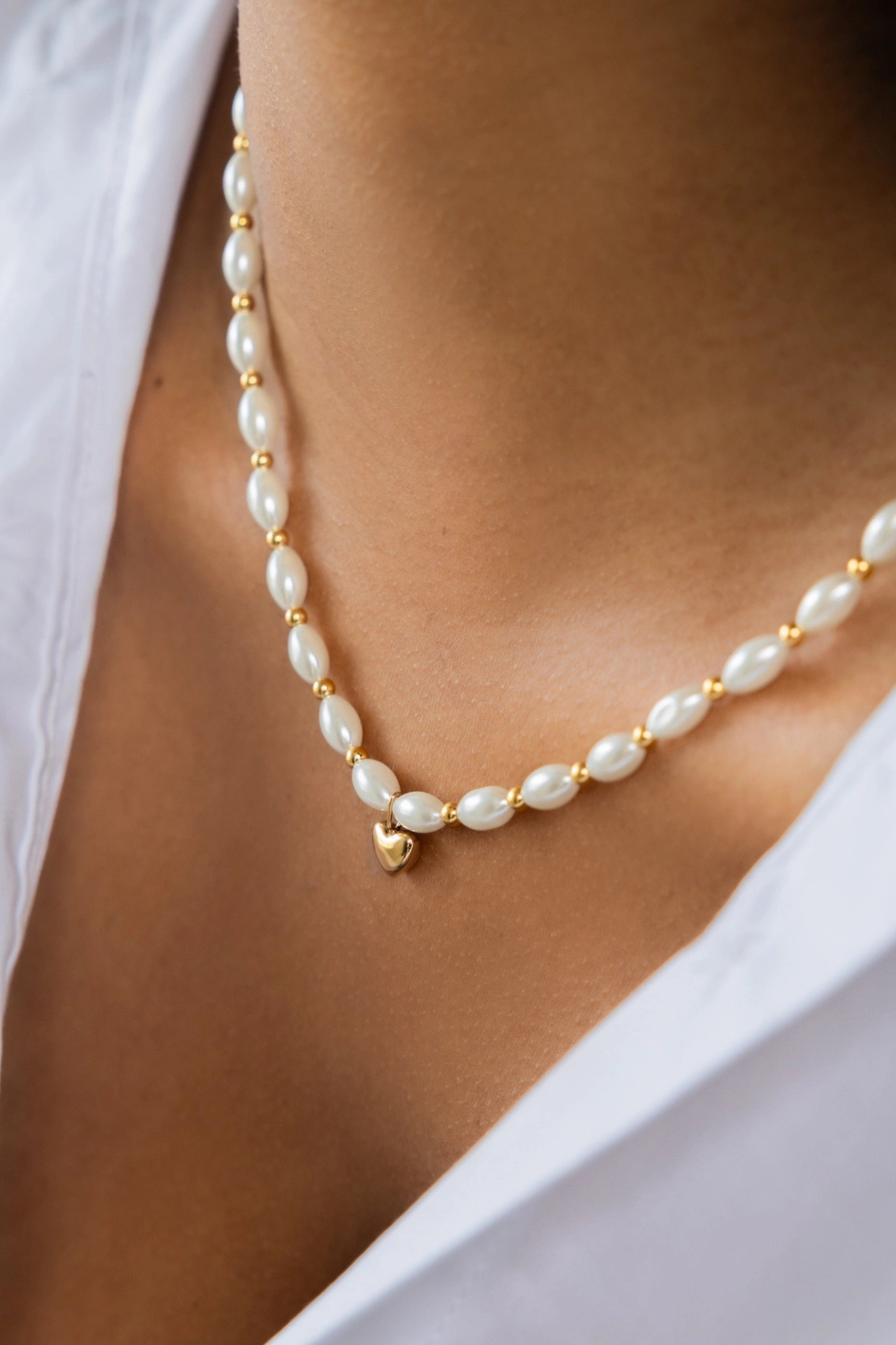 White Shell Heart Necklace