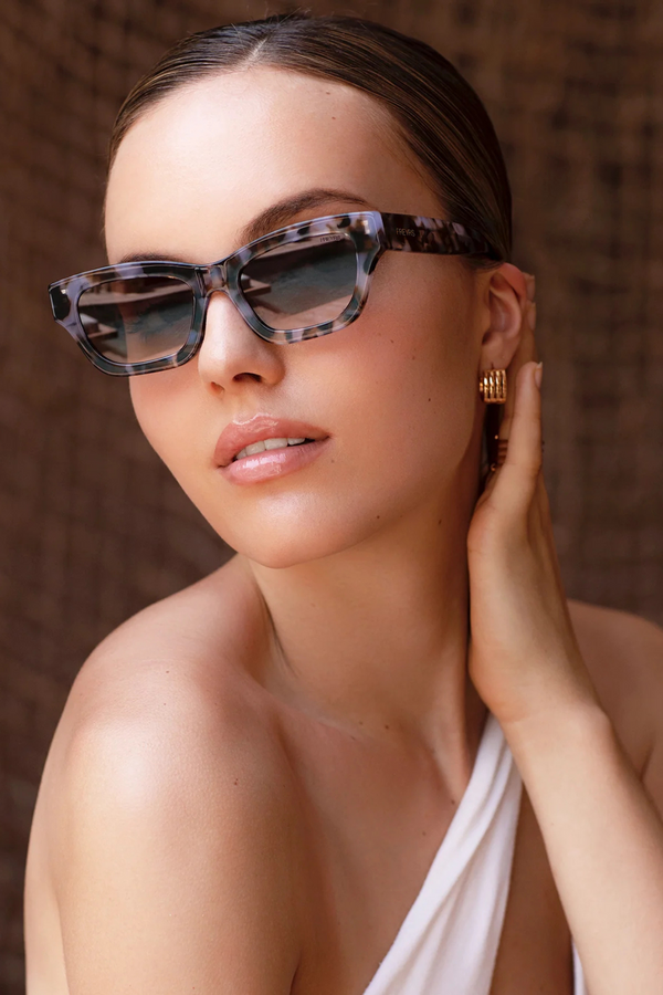 Aurora Brown Pearl Acetate Cat Eye Sunglasses