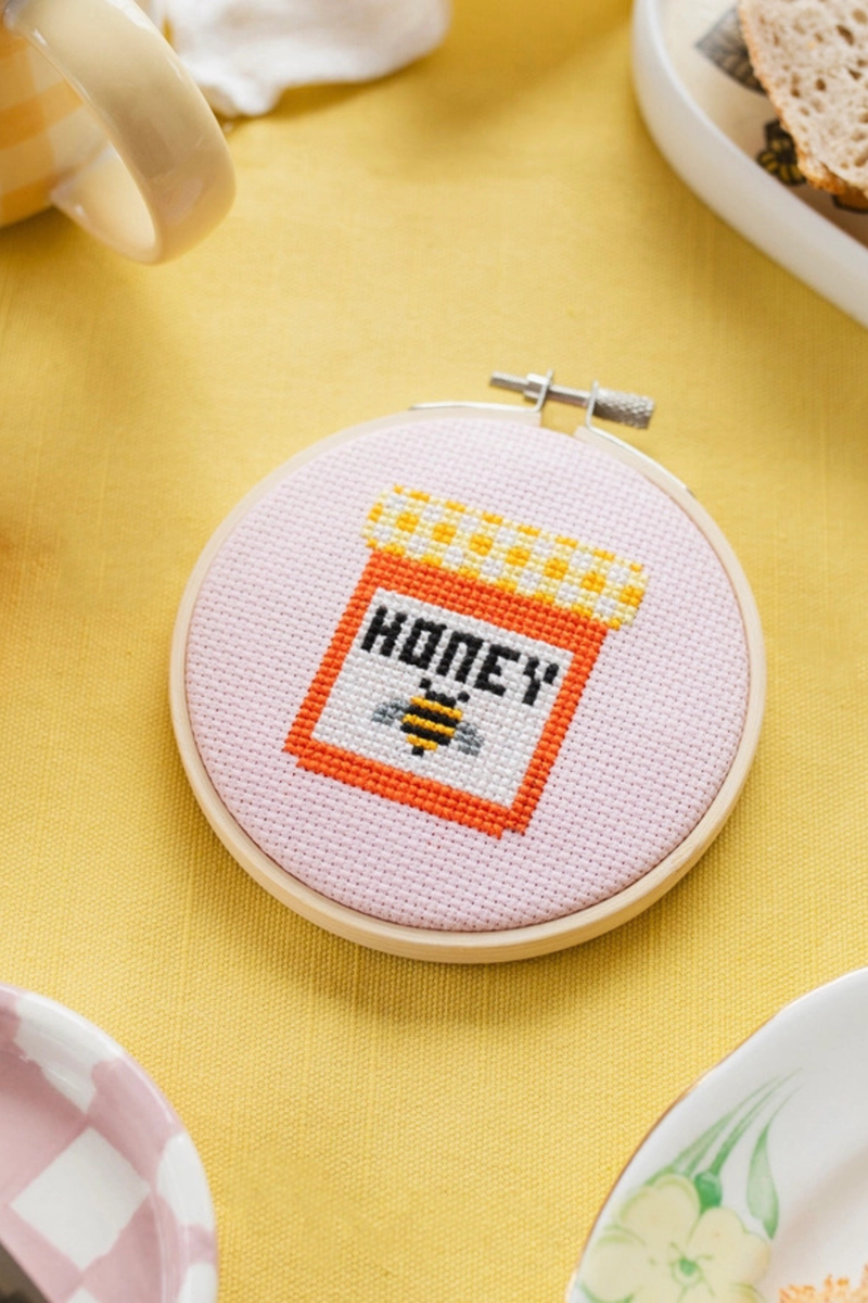 Honey Jar Cross Stitch Kit