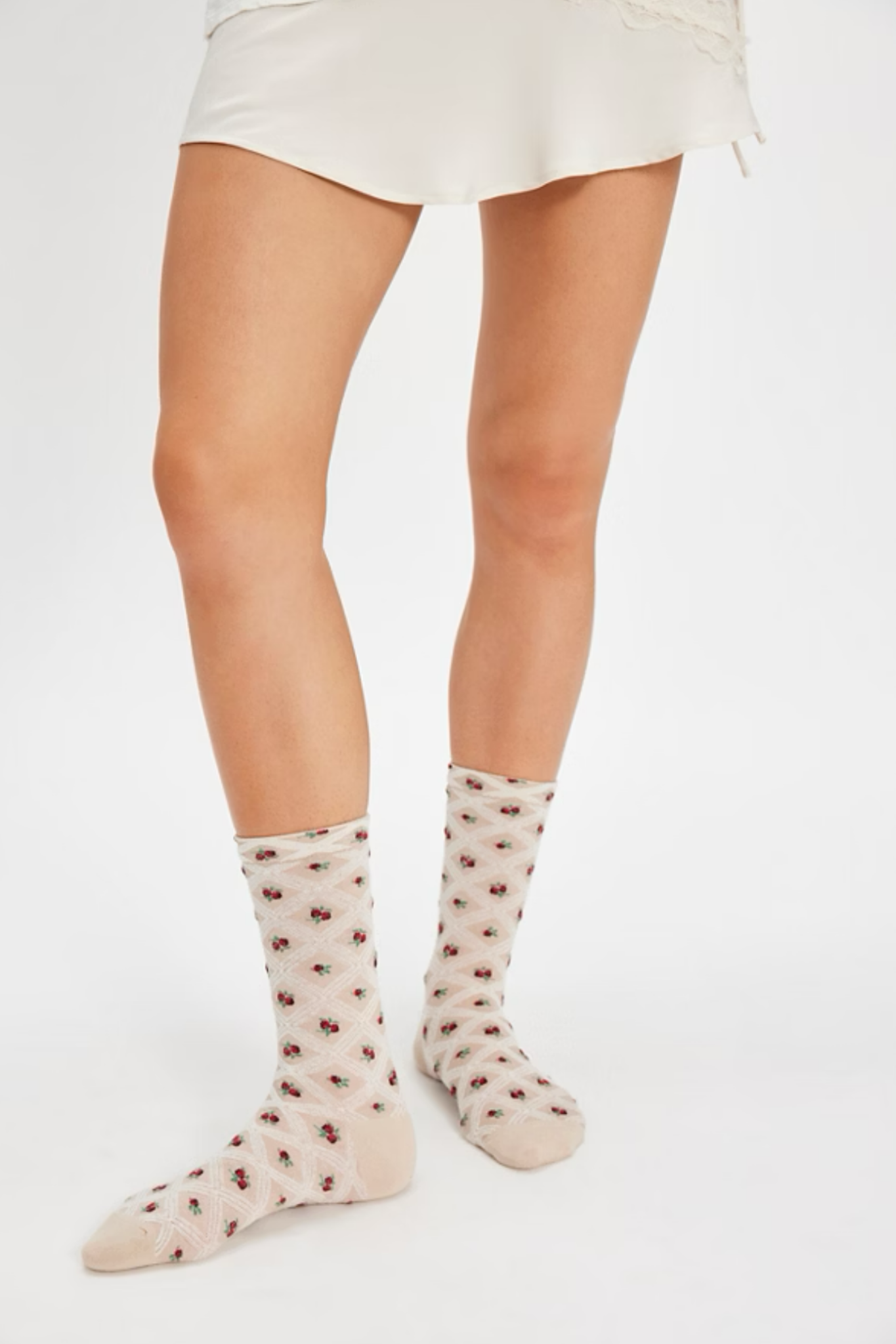 Ivory Floral Jacquard Sock