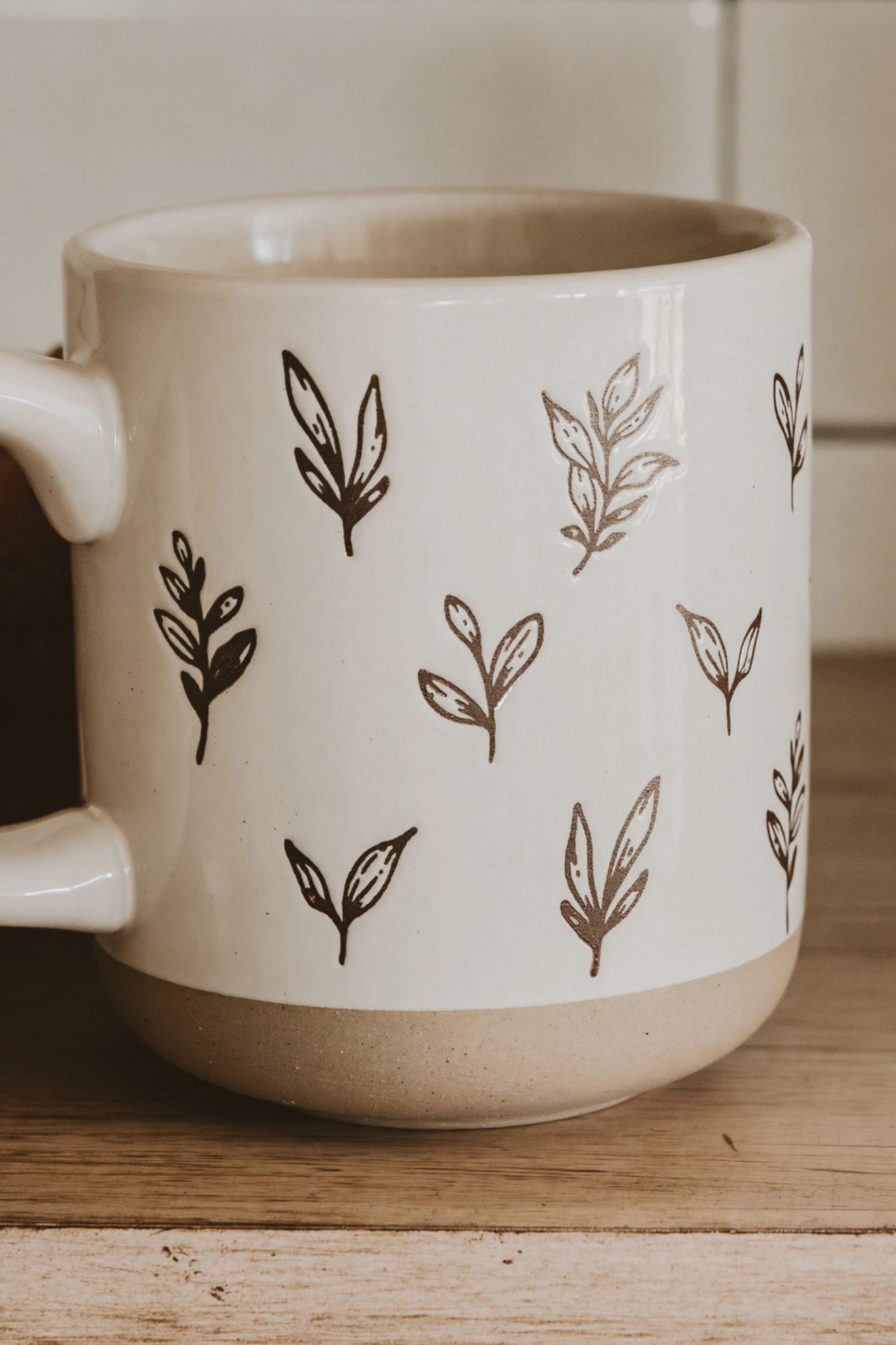 Brown Leaves Mug