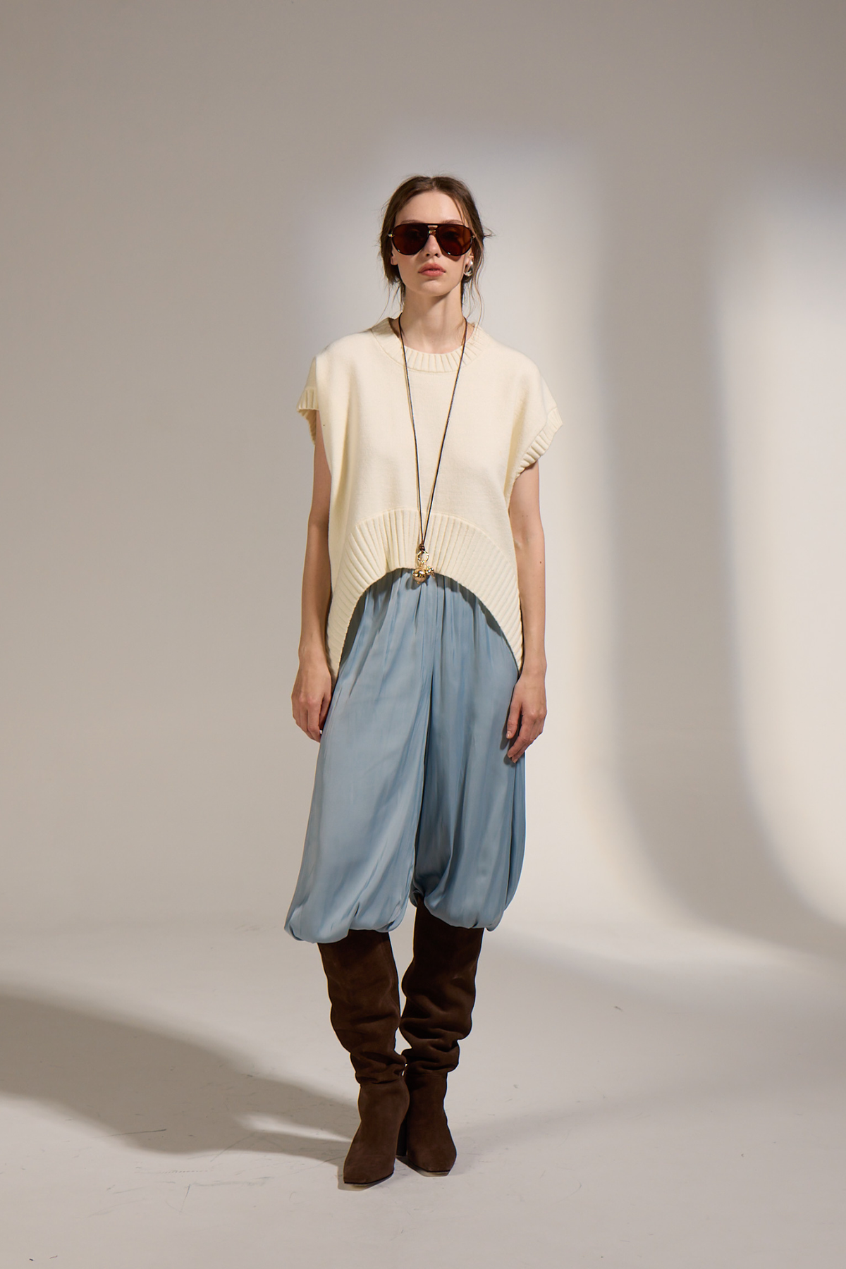 Jethro Ecru Knit Vest