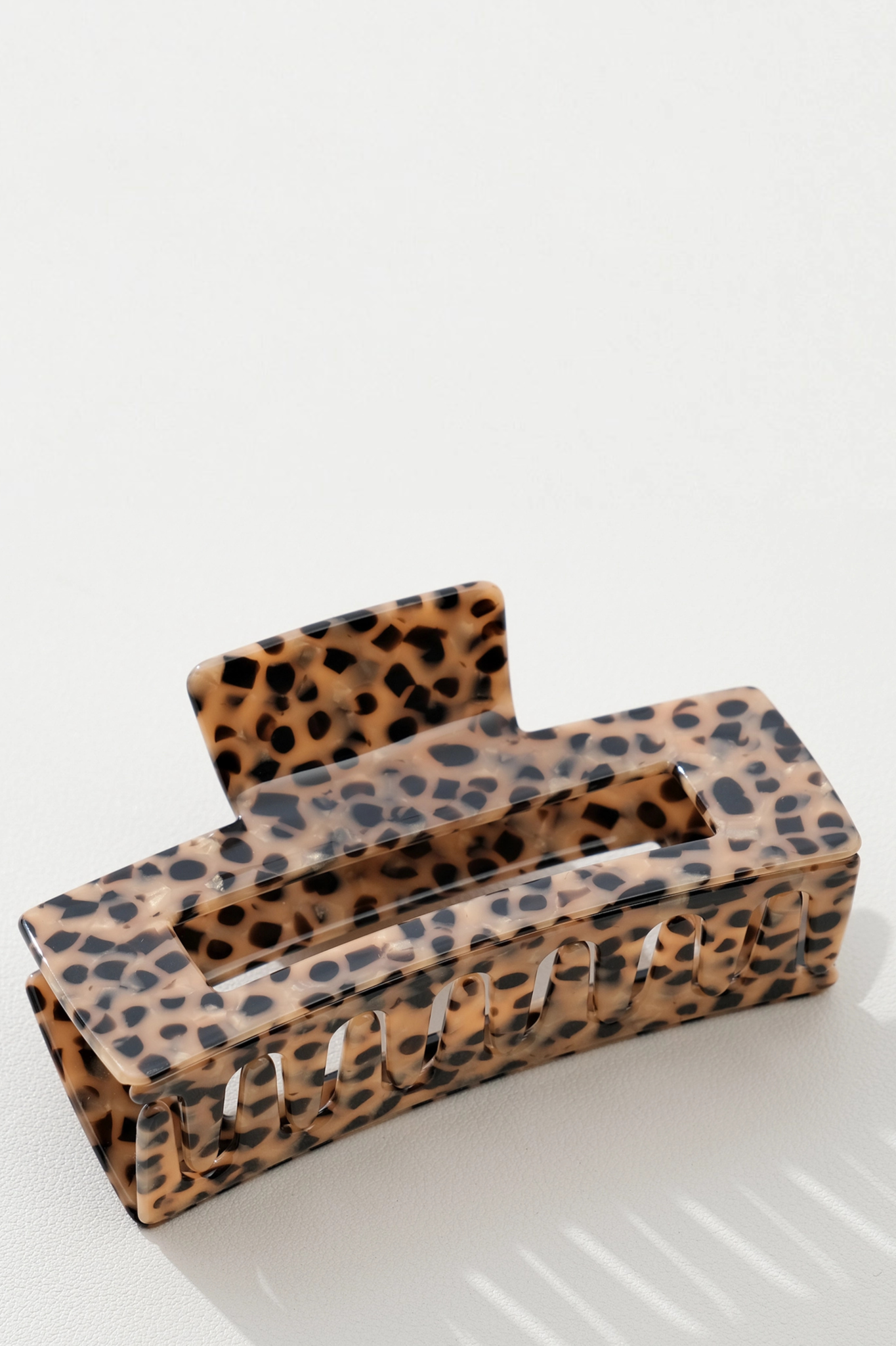 Wild Leopard Large Classic Claw Clip