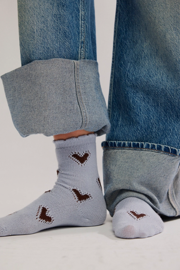 Cupids Bow Blue Socks