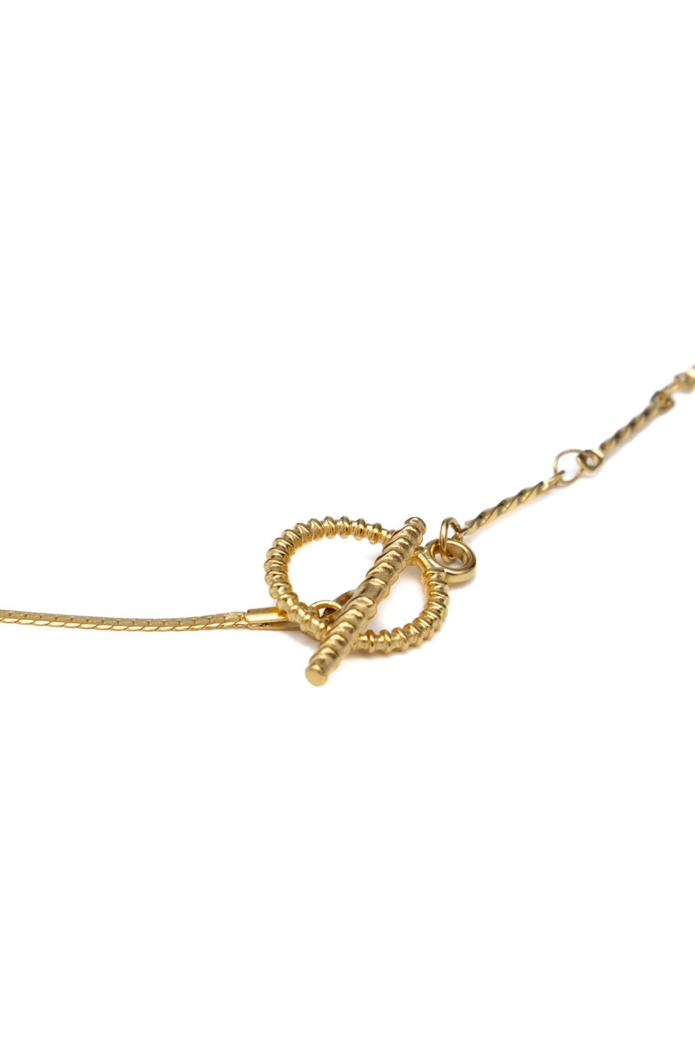 Gold Toggle Chain Necklace