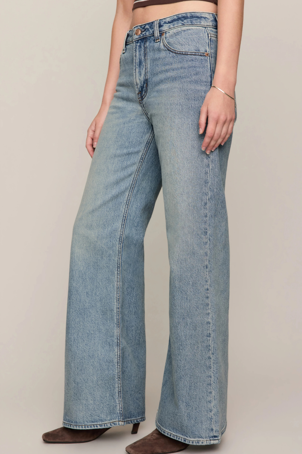 Stunner Downtown Mid Rise Wide Leg