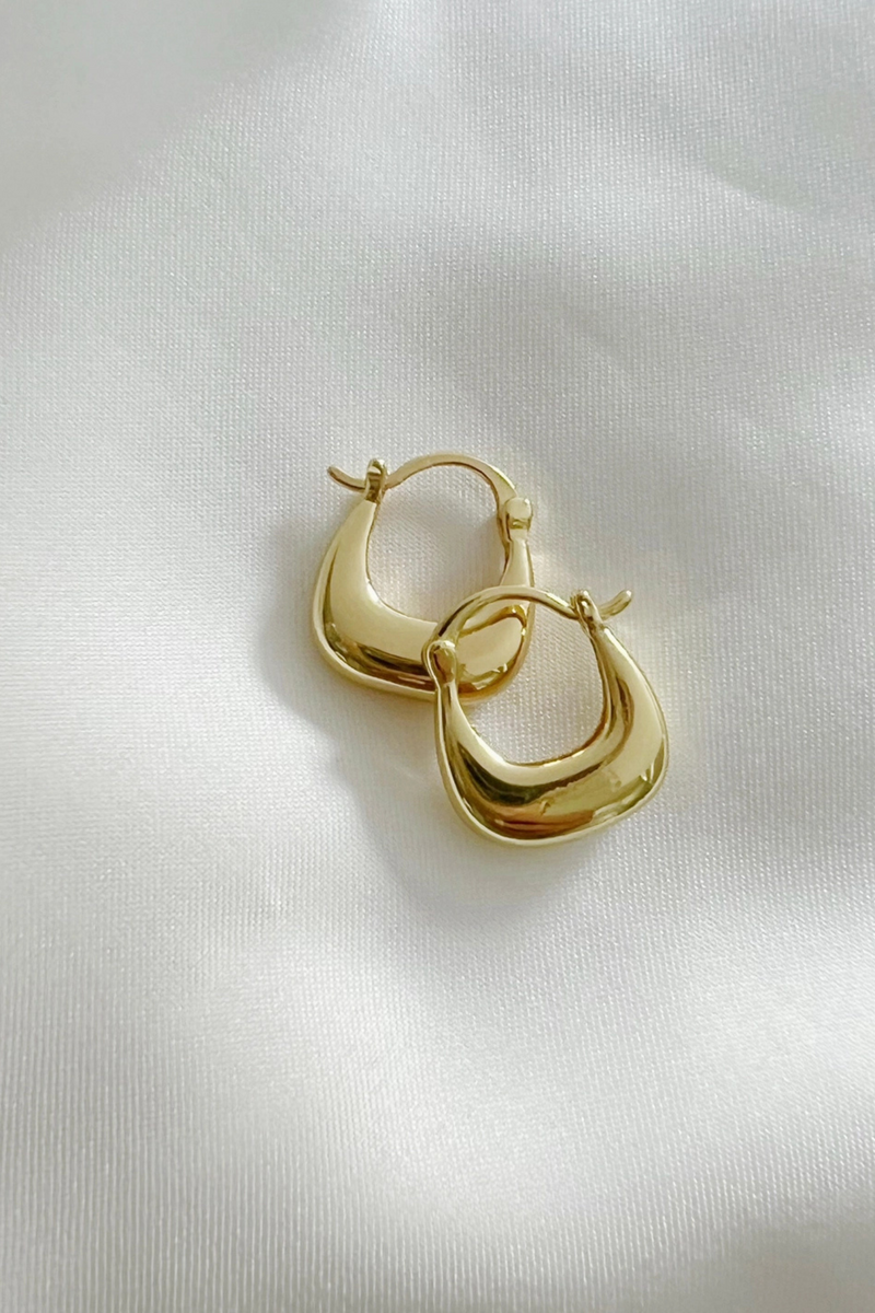 Shaina Hoop Earrings