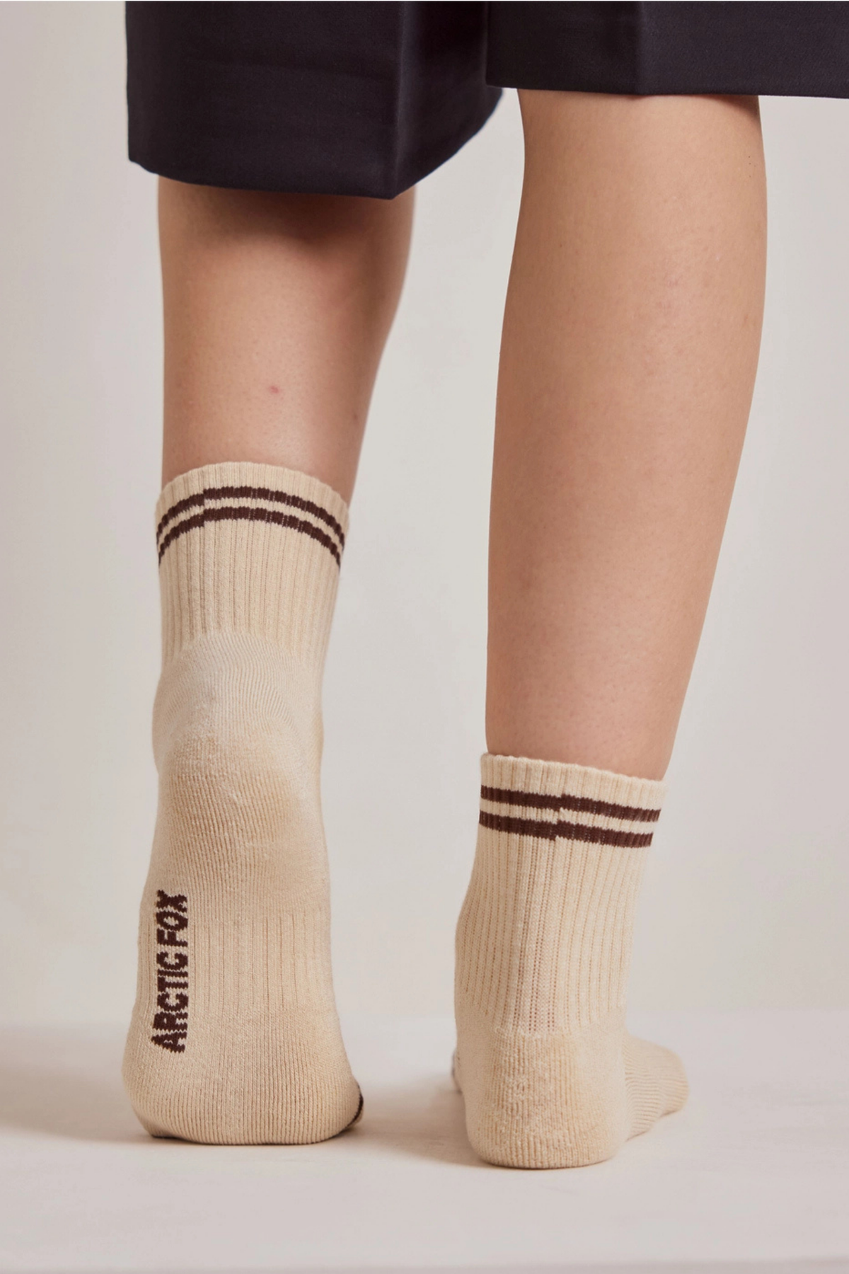 Chalk Shortie Striped Socks
