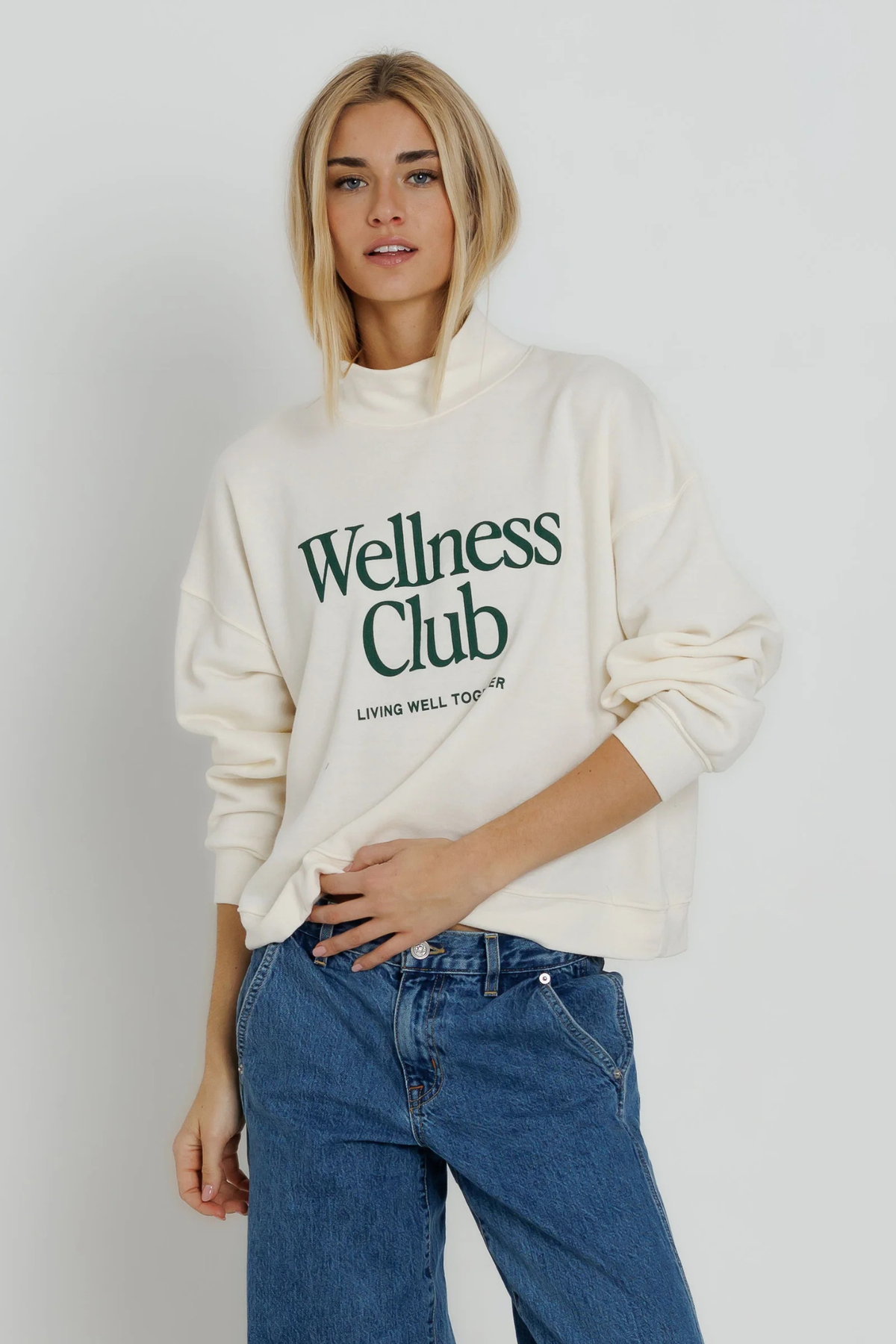 Wellness Club Mockneck Pullover