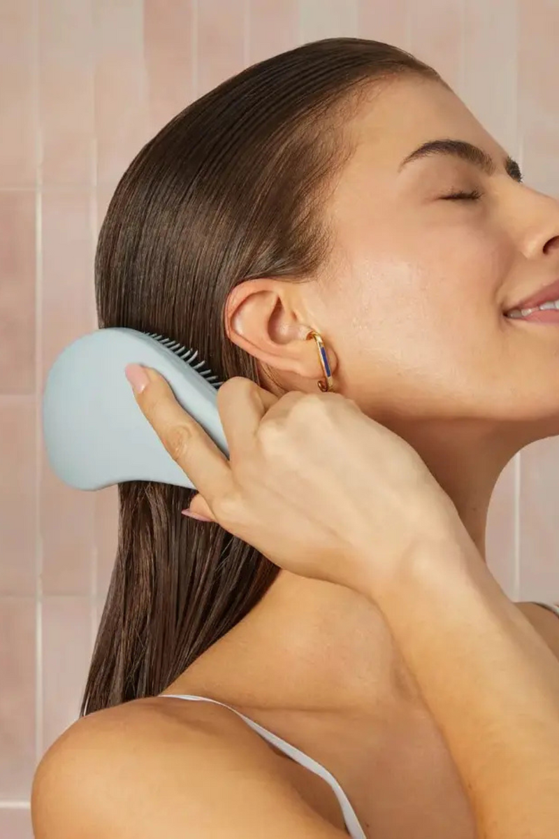 Haze Blue Detangling Brush