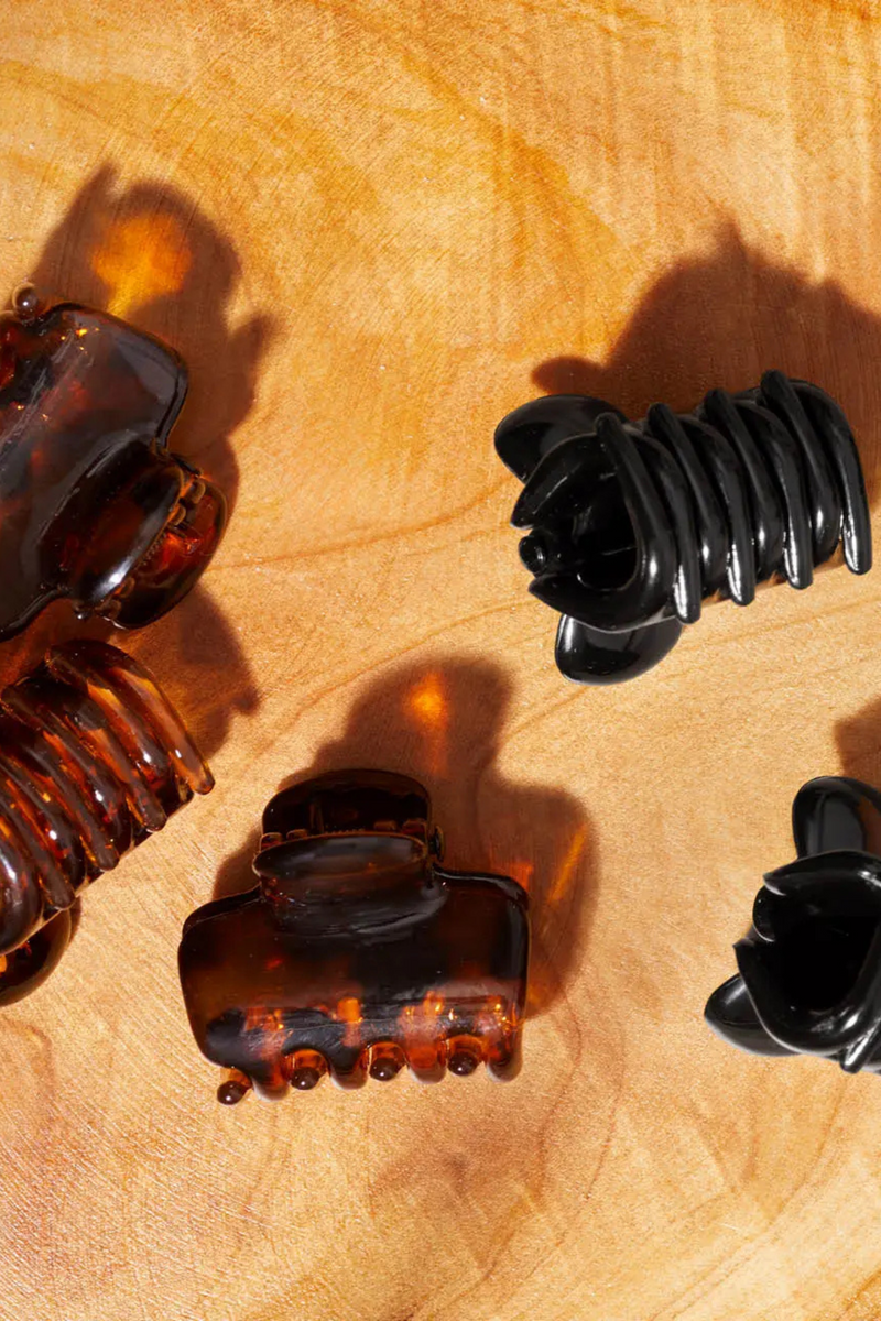 Black + Tort Mini Puffy Claw Clip
