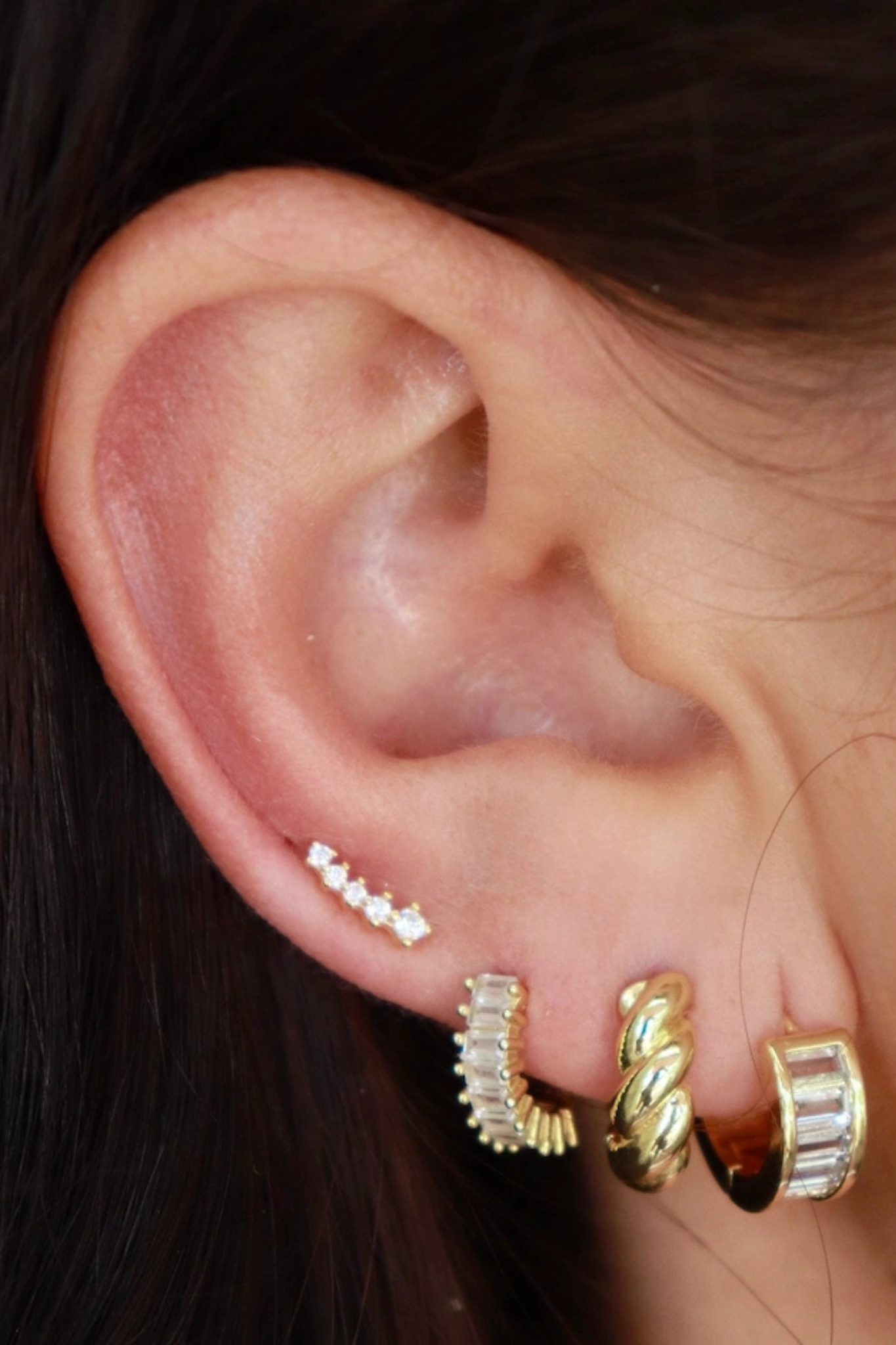 Tully Micro Bar Studs