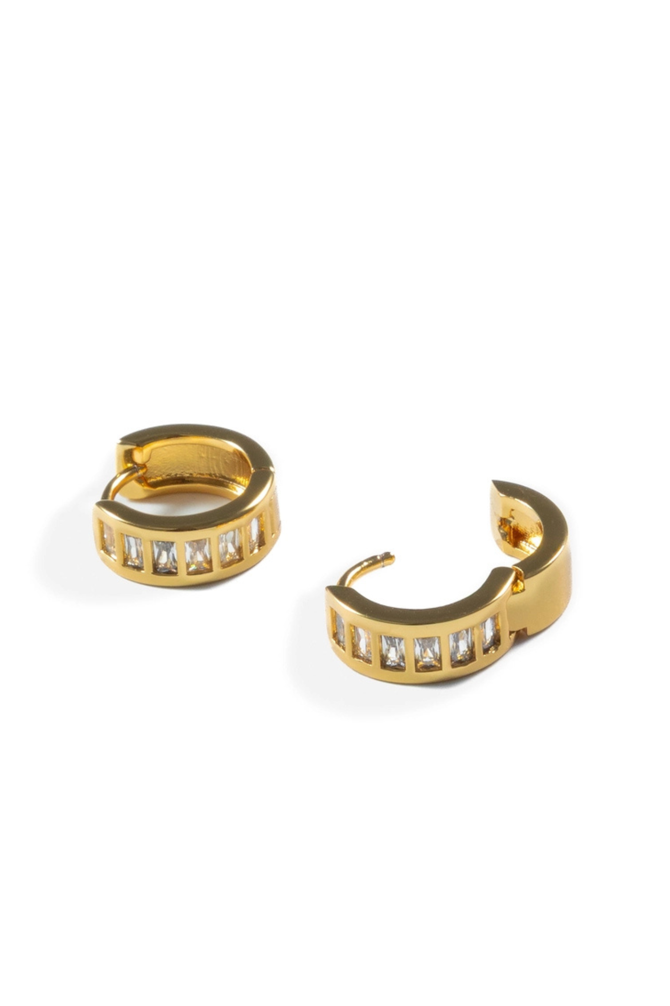 18K Gold Baguette Huggie Earrings