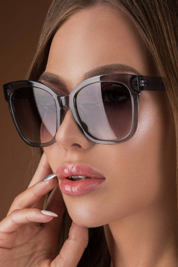 Lola Gray Sunglasses
